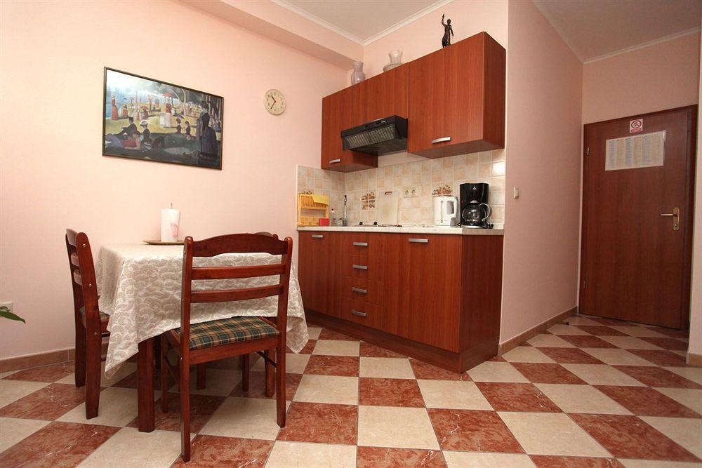 Split Apartments Peric Exteriér fotografie